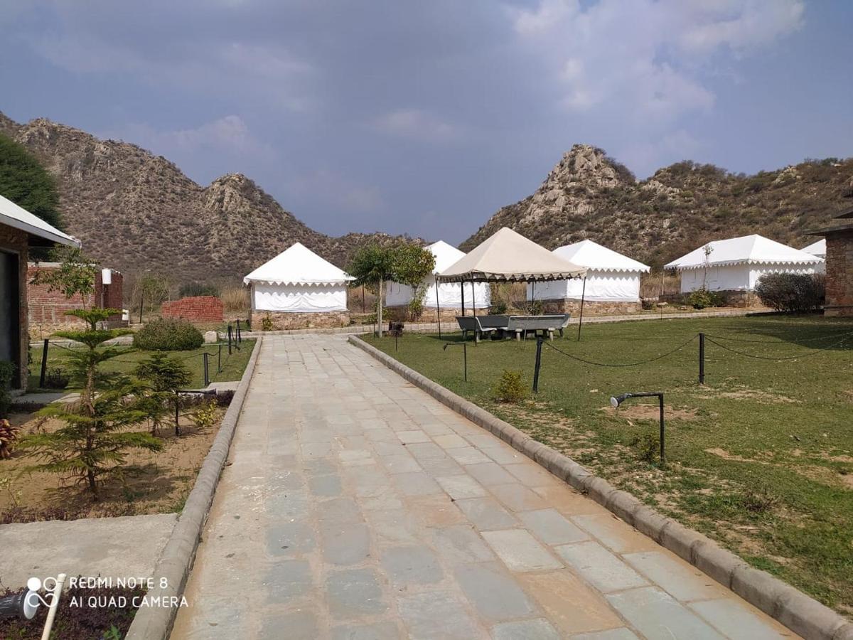جايبور Grass Field Valley Resort المظهر الخارجي الصورة