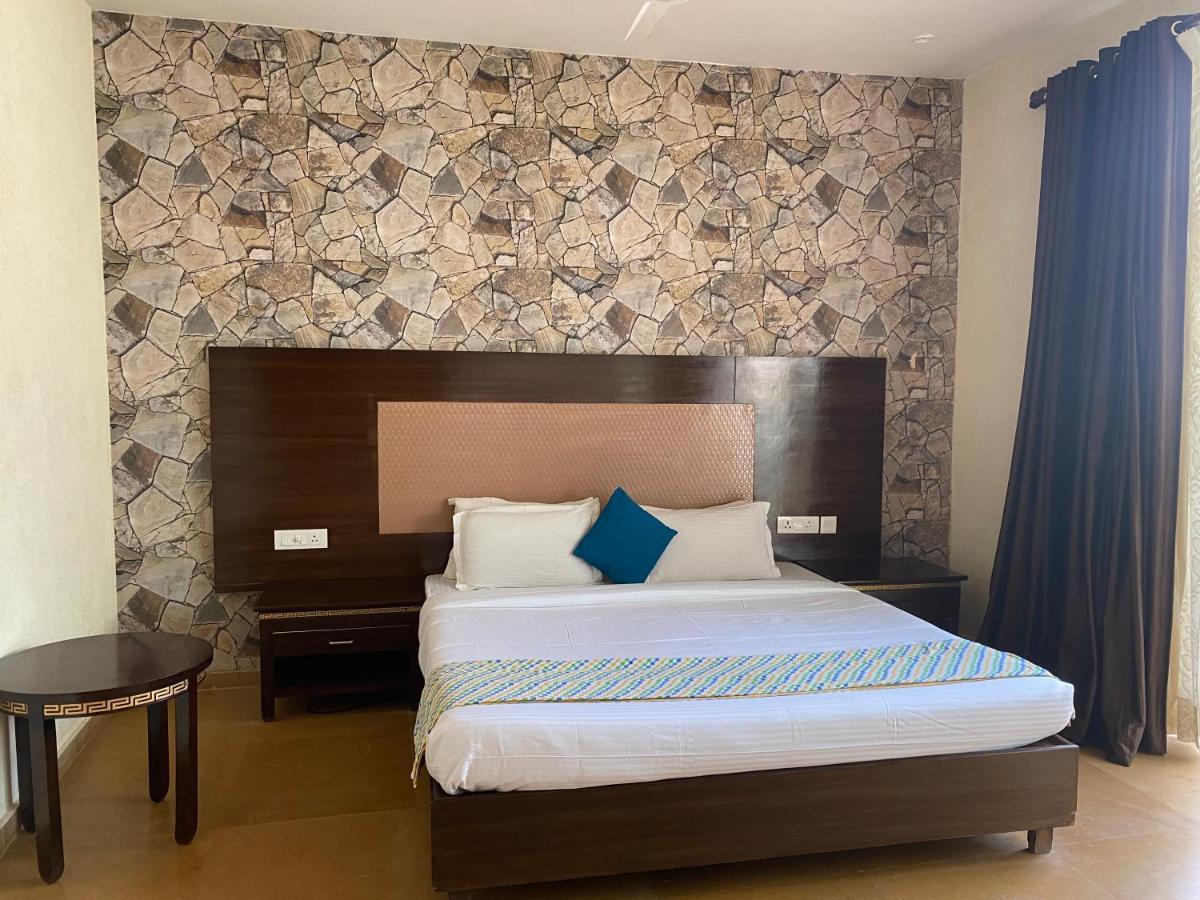 جايبور Grass Field Valley Resort المظهر الخارجي الصورة
